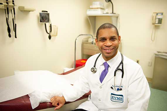 Dr. Thomas Kimble in an exam room.